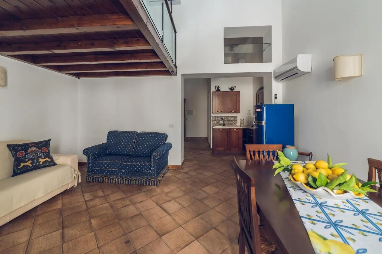 Vilagos Apartments & Loft Taormina