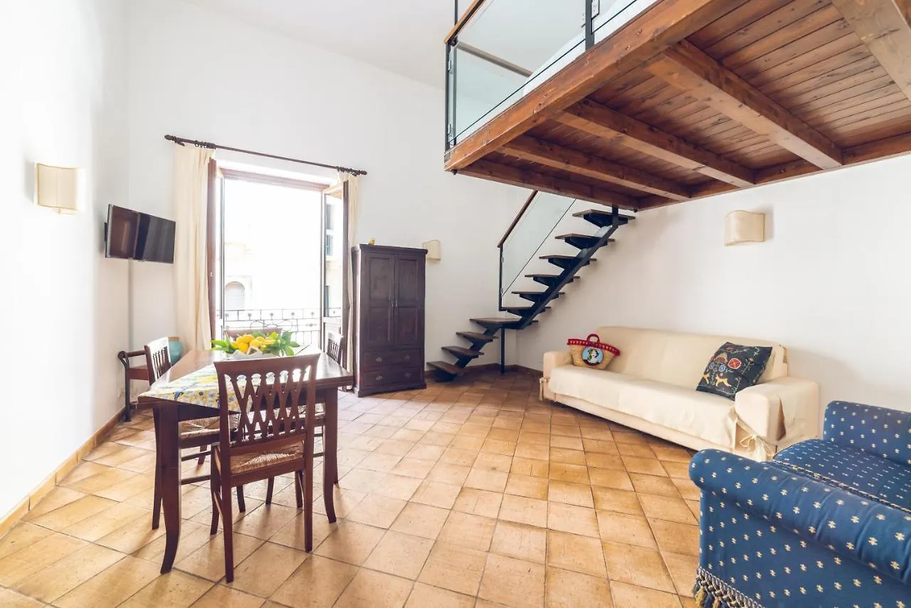 Vilagos Apartments & Loft Taormina Italien