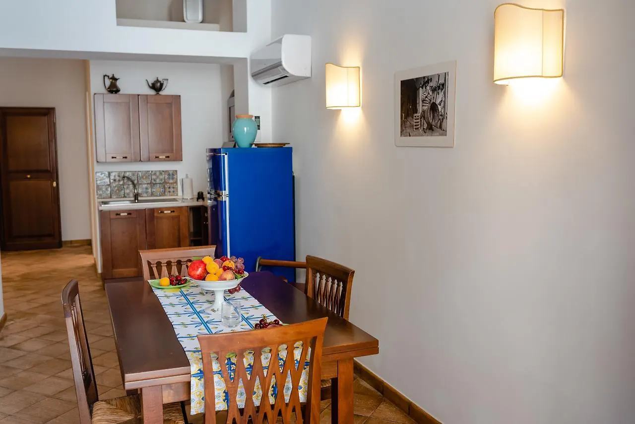 Vilagos Apartments & Loft Taormina 0*,  Italien